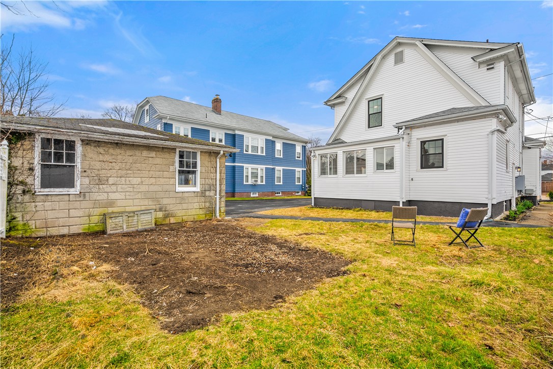11 Nelson Street Providence, RI 02908 - Photo 31 of 42