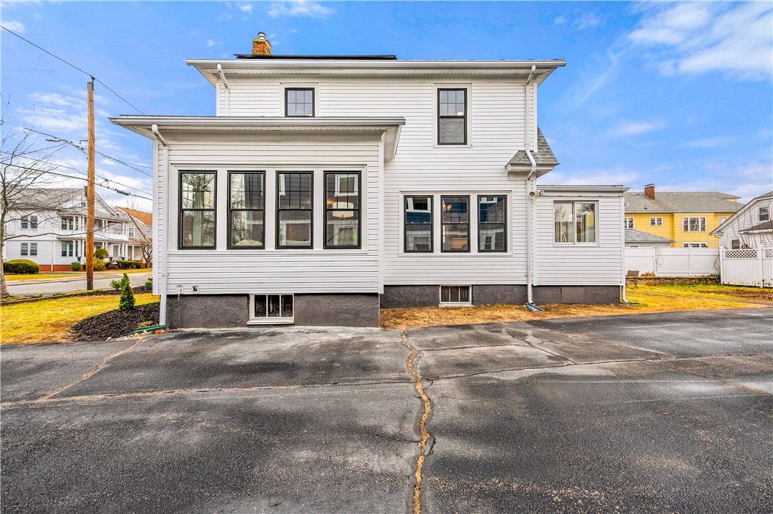 11 Nelson Street Providence, RI 02908 - Photo 33 of 42