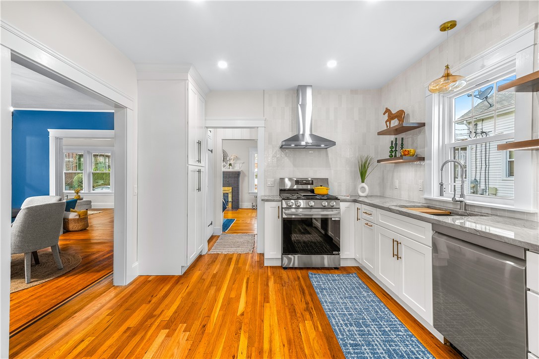 11 Nelson Street Providence, RI 02908 - Photo 8 of 42