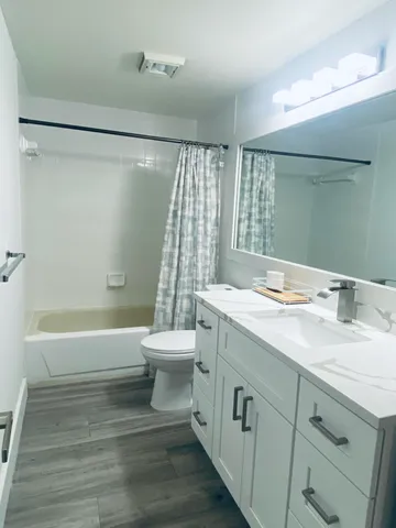 $2,300 | 5808 58th Way, West Palm Beach, FL 33409