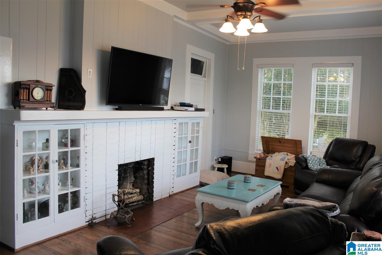201 Adams Avenue West Oneonta, AL 35121 - Photo 9 of 37
