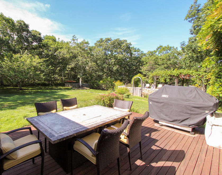 188 Pond Road West Tisbury, MA 02568 - Photo 3 of 4 Gallery Image 3