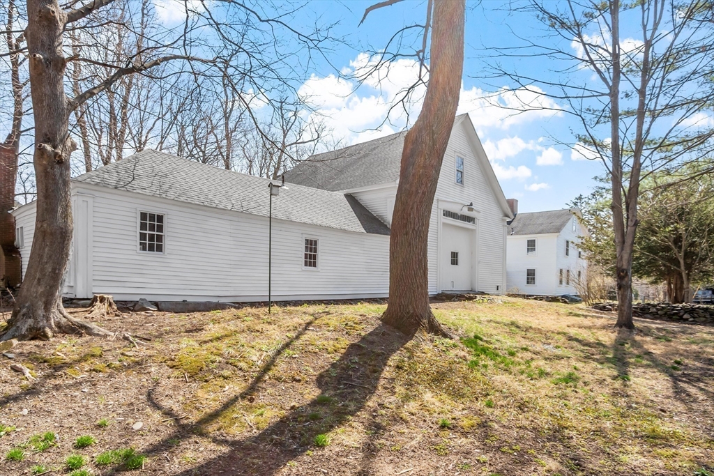 1 Whitney Road Shirley, MA 01464 - Photo 7 of 42