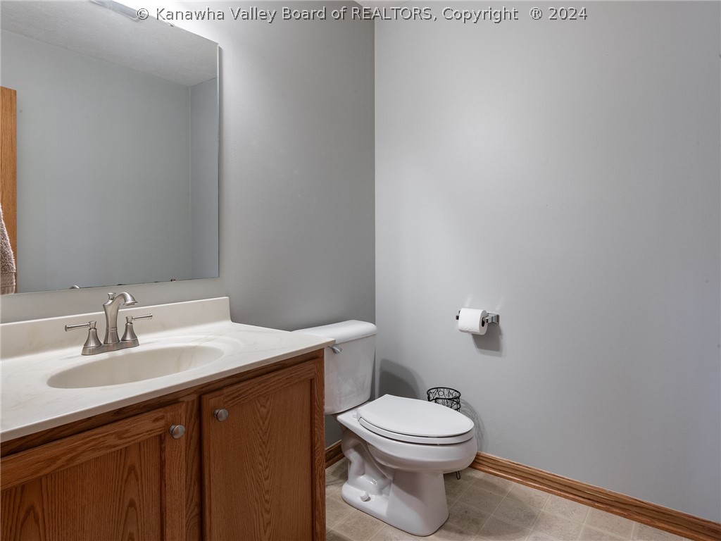 1887 Dry Ridge Road Milton, WV 25541 - Photo 16 of 32 Gallery Image 16