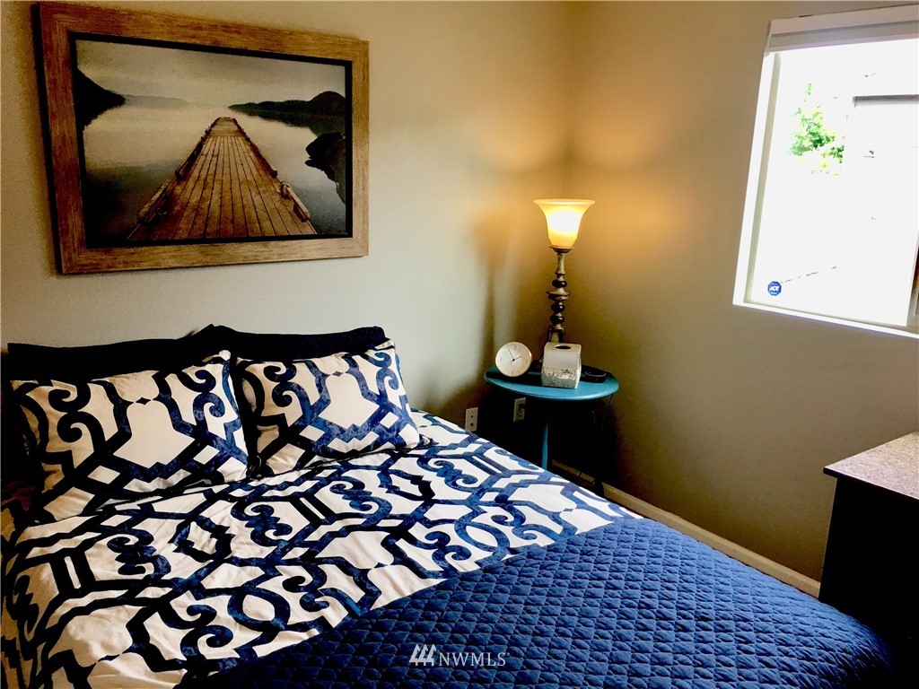 6504 Ruddell Road Southeast Lacey, WA 98513 - Photo 12 of 16 Gallery Image 12