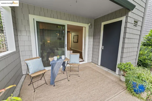 $545,000 | 50 Emery Bay Drive, Emeryville, CA 94608