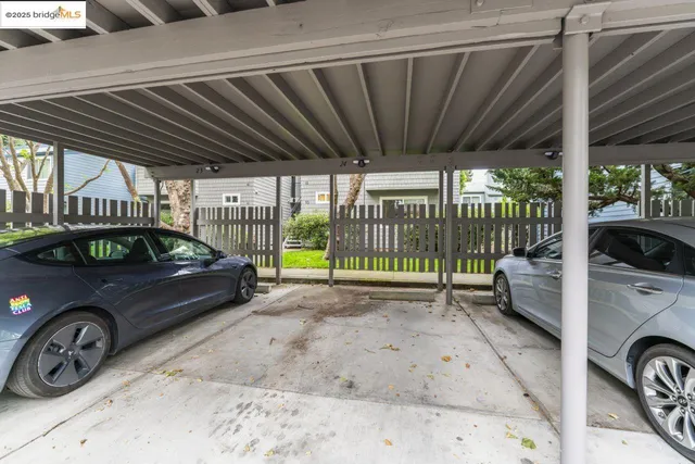 $545,000 | 50 Emery Bay Drive, Emeryville, CA 94608