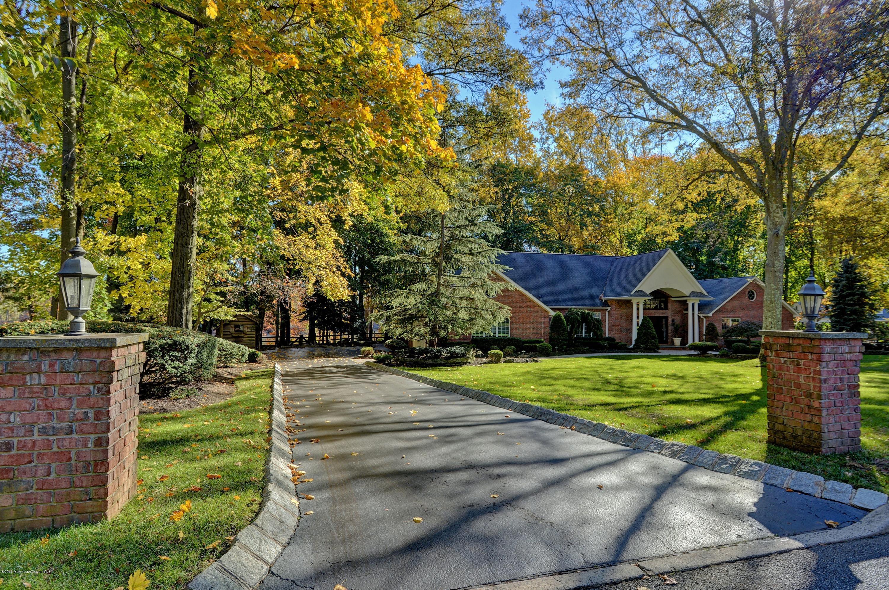 31 Beaver Dam Road Colts Neck, NJ 07722 - Photo 53 of 54 053_Driveway