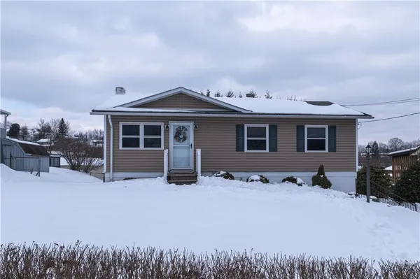 $189,900 | 9649 Laurel Avenue, Irwin, PA 15642