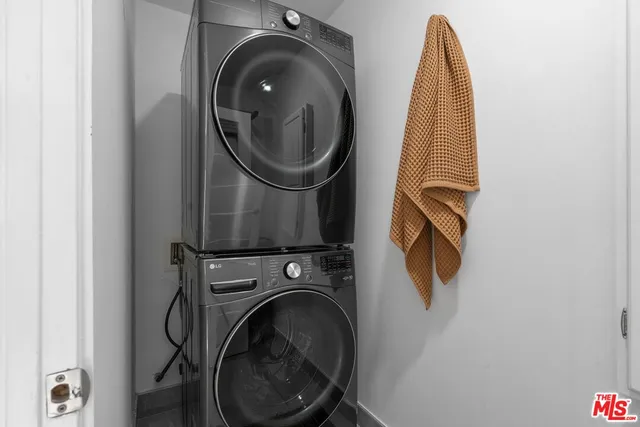 $1,849,000 | 922 Garfield Avenue, Venice, CA 90291