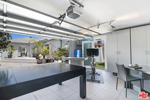 $1,849,000 | 922 Garfield Avenue, Venice, CA 90291