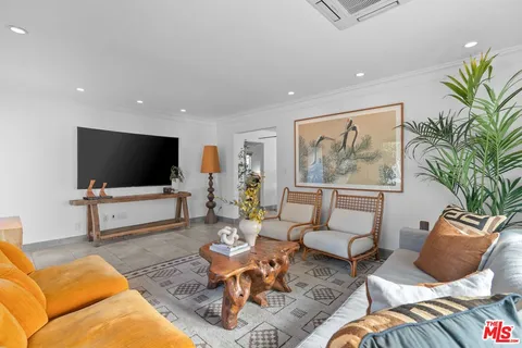 $1,849,000 | 922 Garfield Avenue, Venice, CA 90291