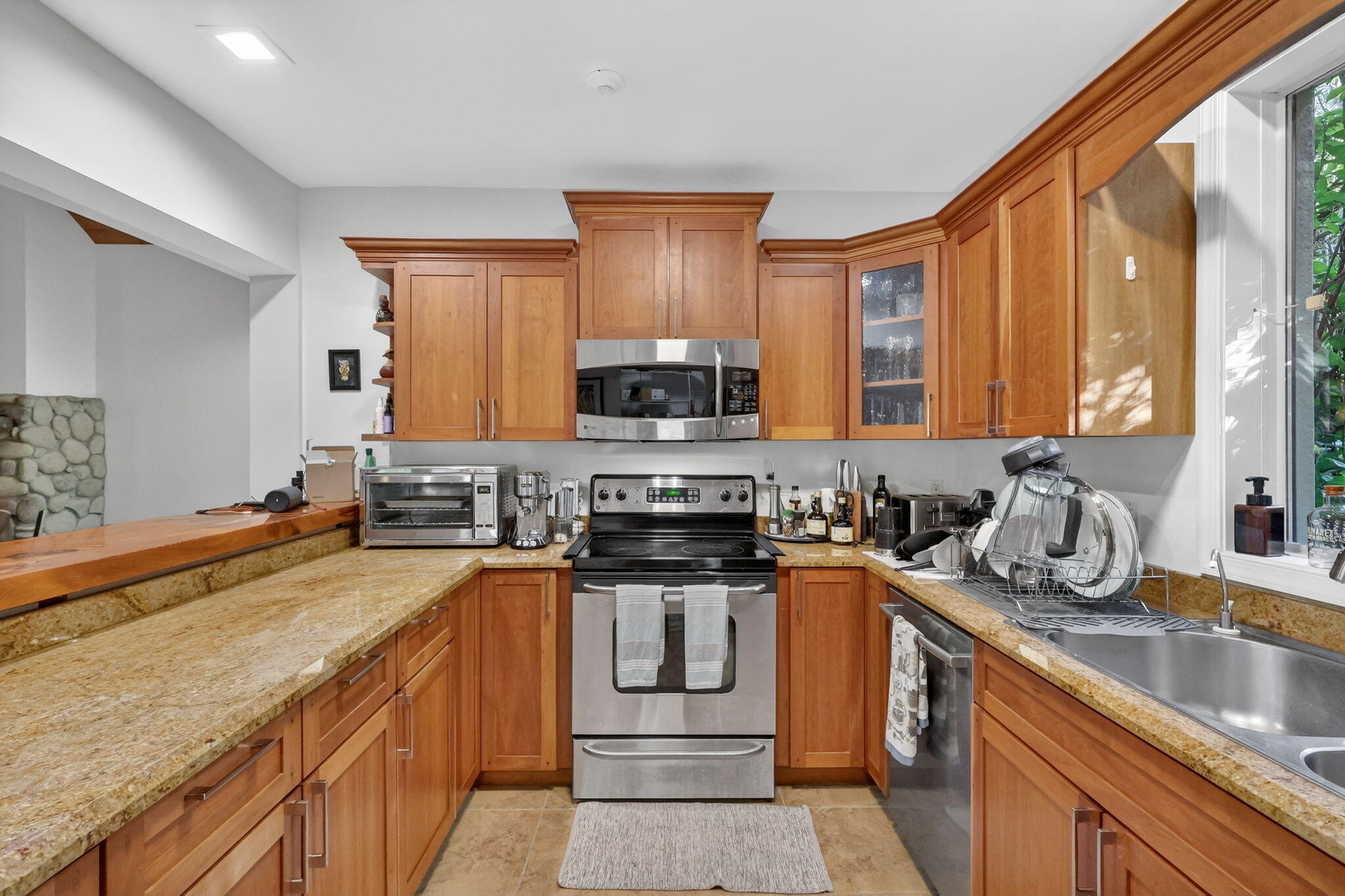 4502 Southwest Wild Turkey Road Okeechobee, FL 34974 - Photo 7 of 30 kitchen