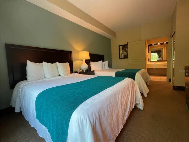 $199,000 | 8303 Palm Parkway, Unit 222/224, Orlando, FL 32836