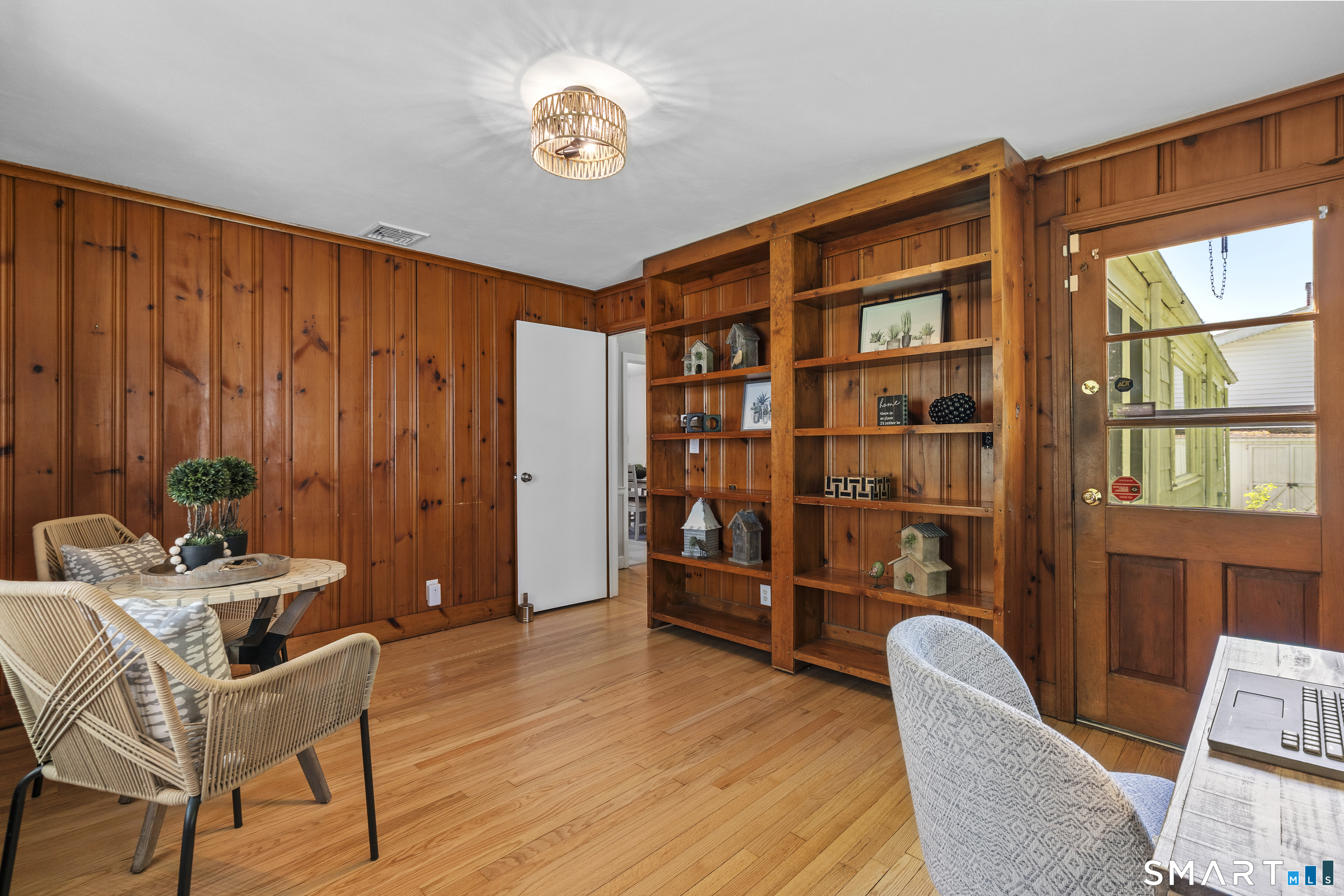 25 Miamis Road West Hartford, CT 06117 - Photo 14 of 38