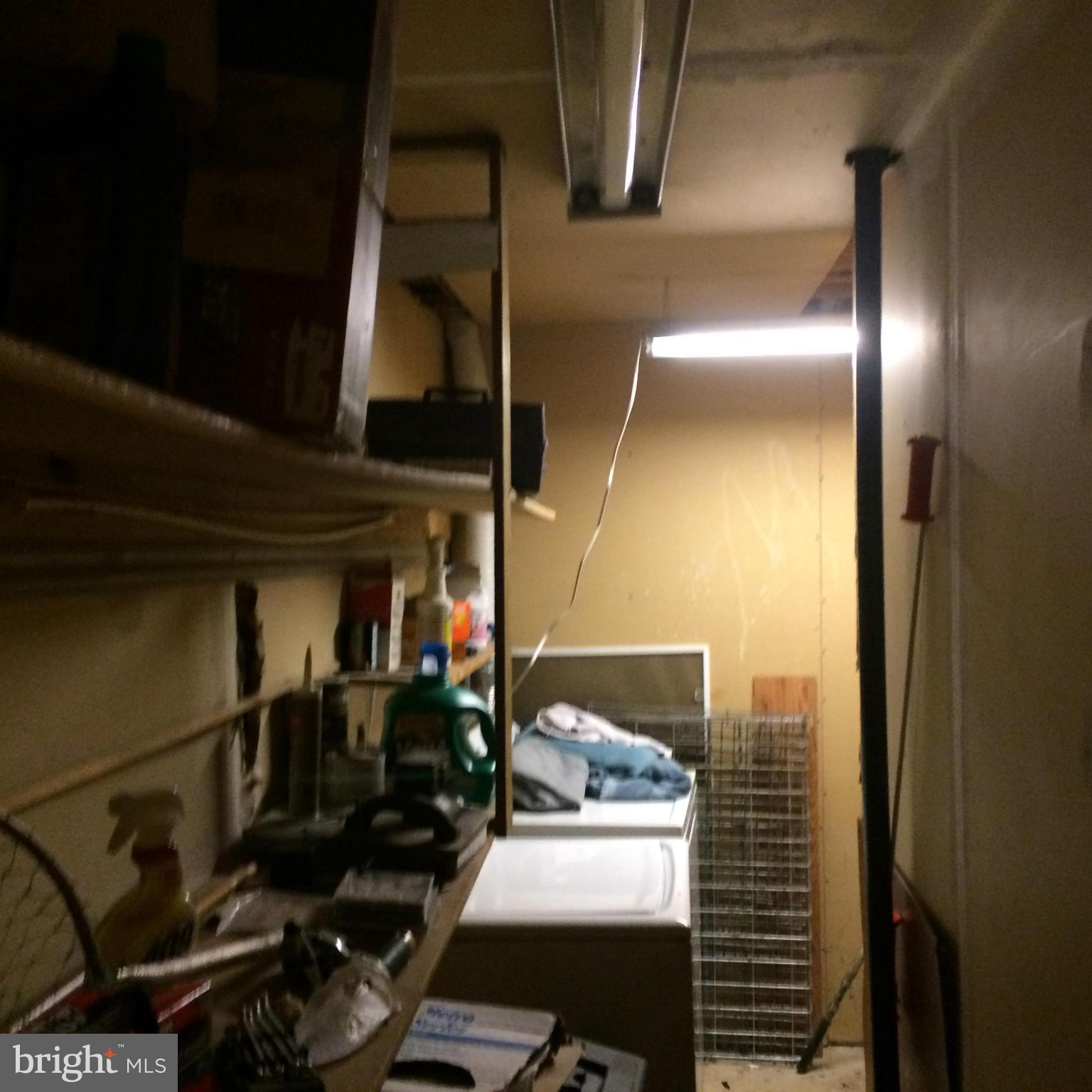 8094 Grandview Court Springfield, VA 22153 - Photo 12 of 13 a view of a hallway with workspace