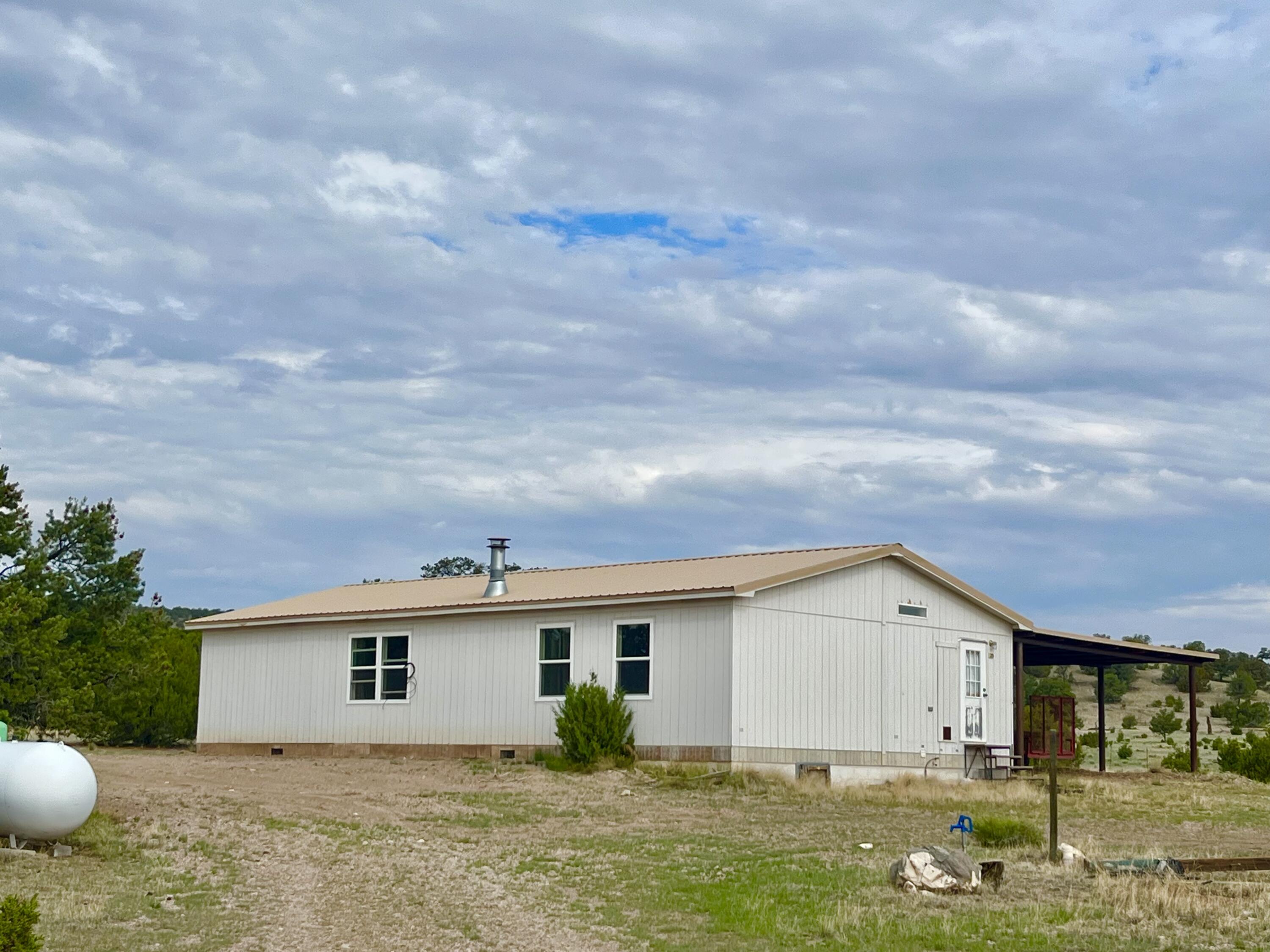 17 Jackass Lane Datil, NM 87821 - Photo 27 of 39 Gallery Image 27