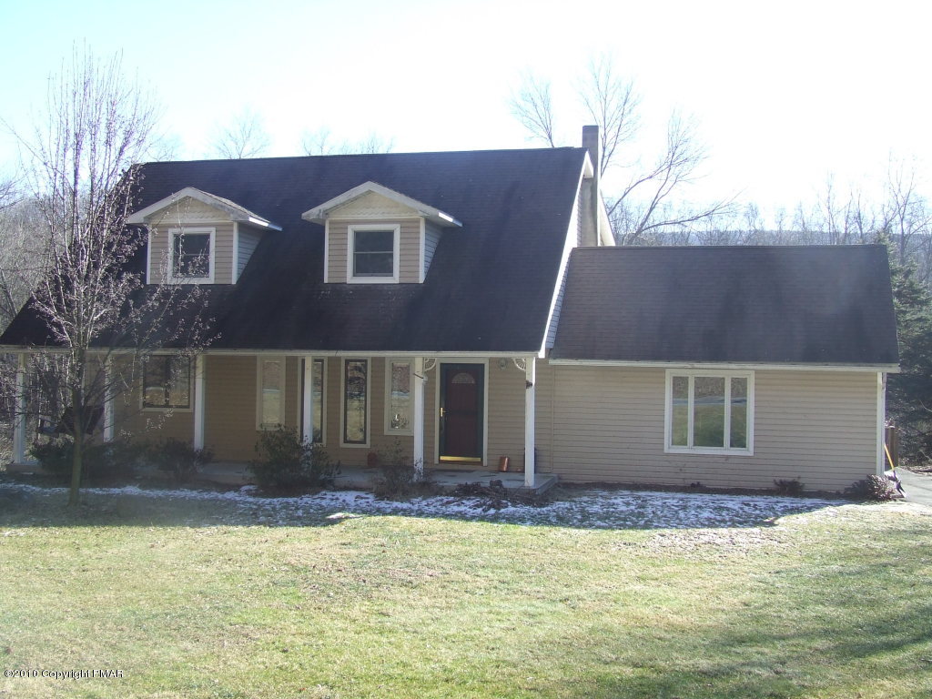 45010 Cherry Valley Road Stroudsburg, PA 18360 - Photo 1 of 15 Needs Some TLC
