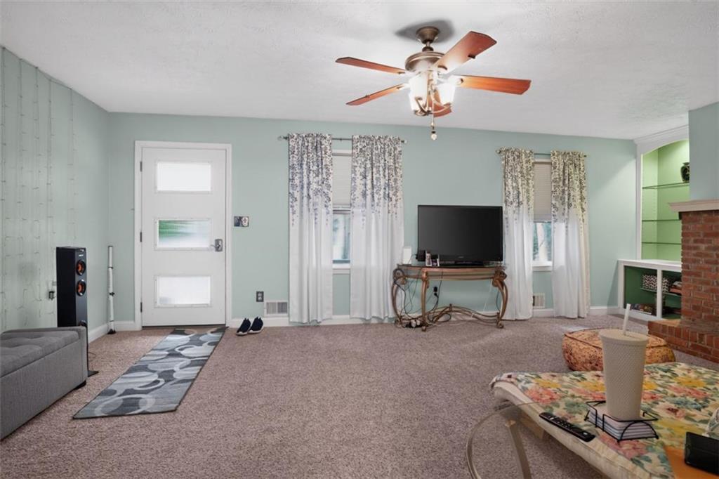8198 Rockbridge Road Southwest Lithonia, GA 30058 - Photo 11 of 30