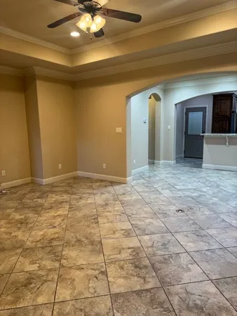 $1,950 | 3813 Estes Park, College Station, TX 77845