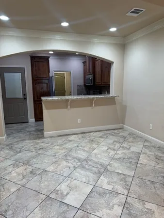 $1,950 | 3813 Estes Park, College Station, TX 77845