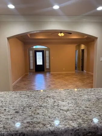 $1,950 | 3813 Estes Park, College Station, TX 77845
