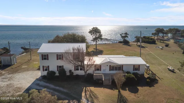$650,000 | 630 Seashore Drive, Atlantic, NC 28511