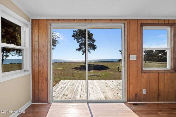 $650,000 | 630 Seashore Drive, Atlantic, NC 28511