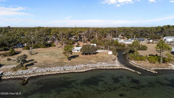 $650,000 | 630 Seashore Drive, Atlantic, NC 28511