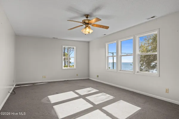 $650,000 | 630 Seashore Drive, Atlantic, NC 28511