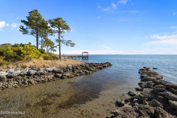 $650,000 | 630 Seashore Drive, Atlantic, NC 28511