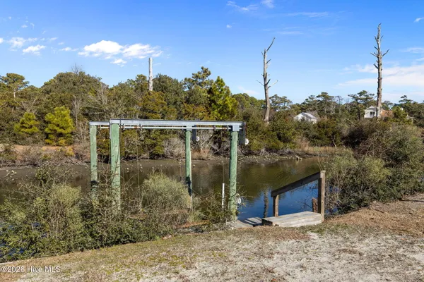 $650,000 | 630 Seashore Drive, Atlantic, NC 28511