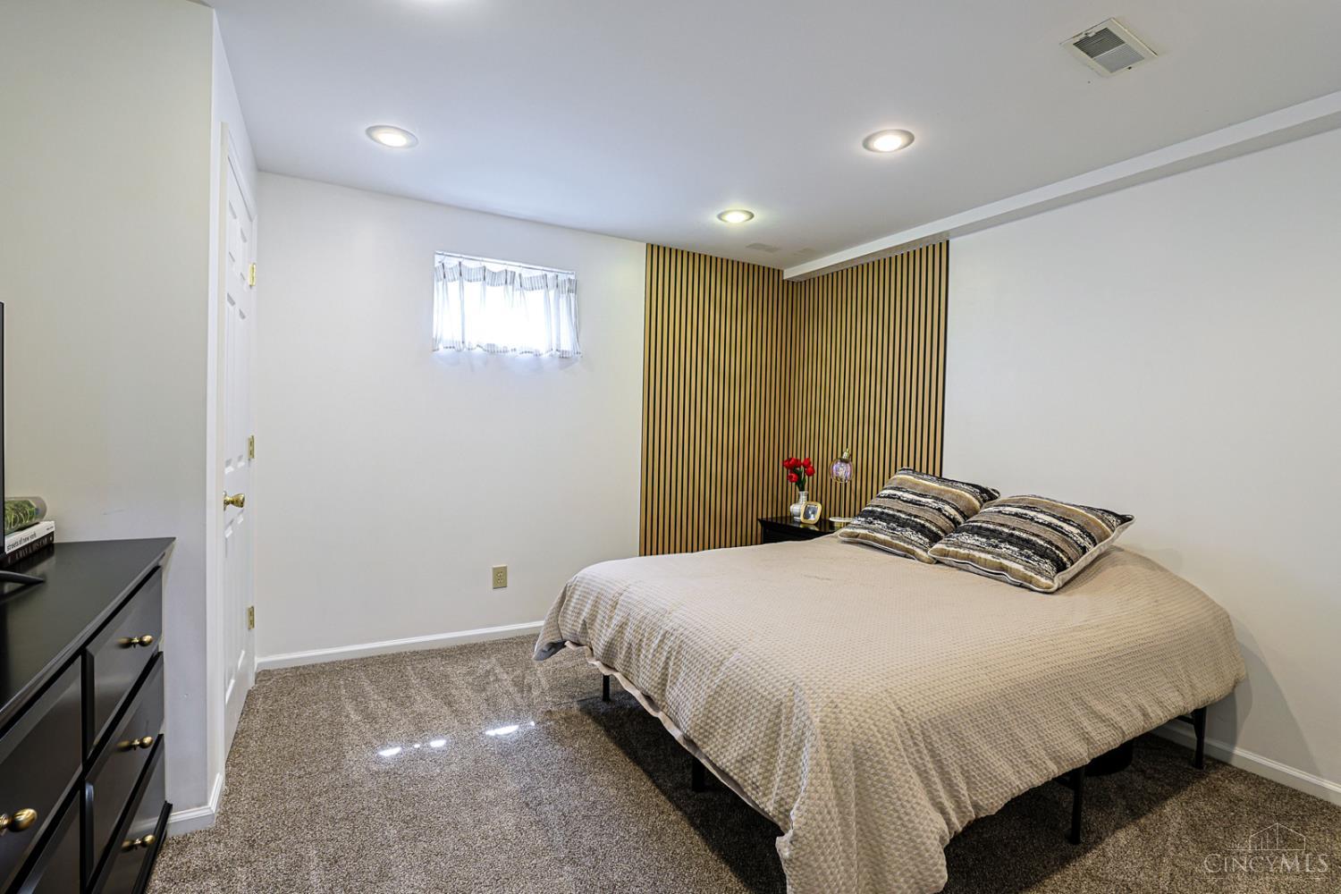 10100 Humphrey Road Cincinnati, OH 45242 - Photo 33 of 51
