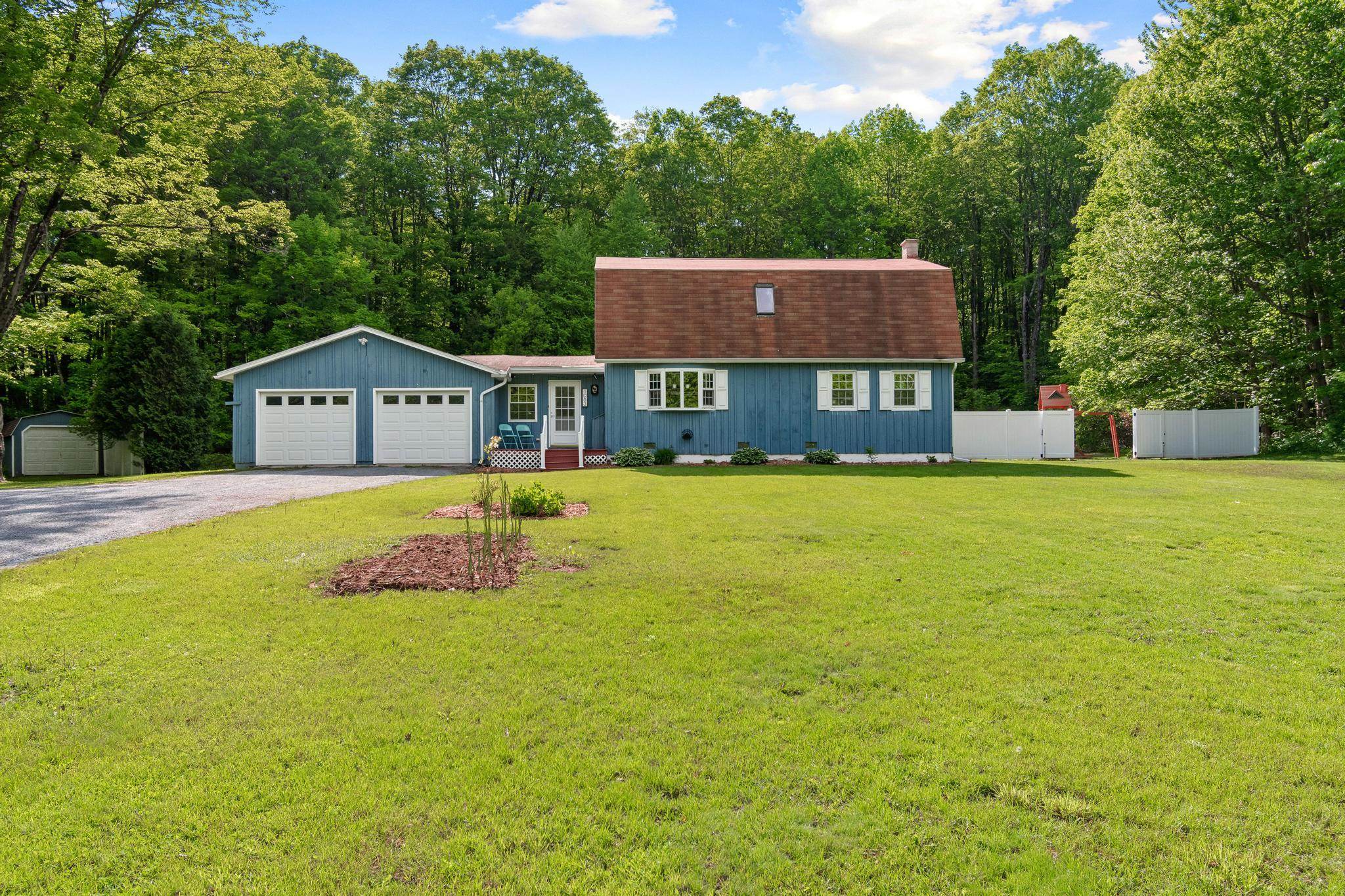 1083 N Road Hinesburg, VT 05461 - Photo 57 of 60