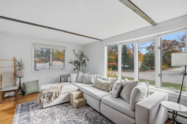 $575,000 | 6 Russet Lane, Hampstead, NH 03826