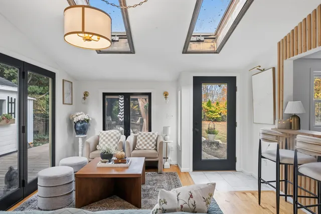 $575,000 | 6 Russet Lane, Hampstead, NH 03826