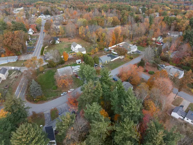 $575,000 | 6 Russet Lane, Hampstead, NH 03826