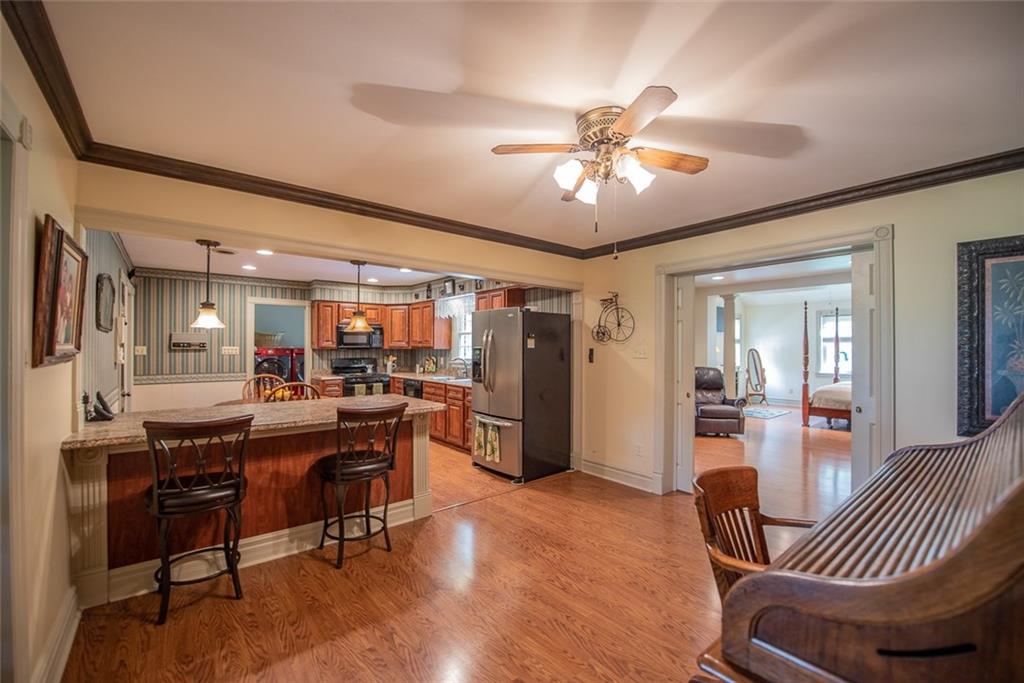 301 McWilliams Road Trafford, PA 15085 - Photo 2 of 25 Gallery Image 2