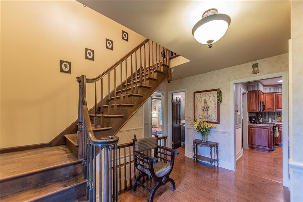301 McWilliams Road Trafford, PA 15085 - Photo 8 of 25 Gallery Image 8