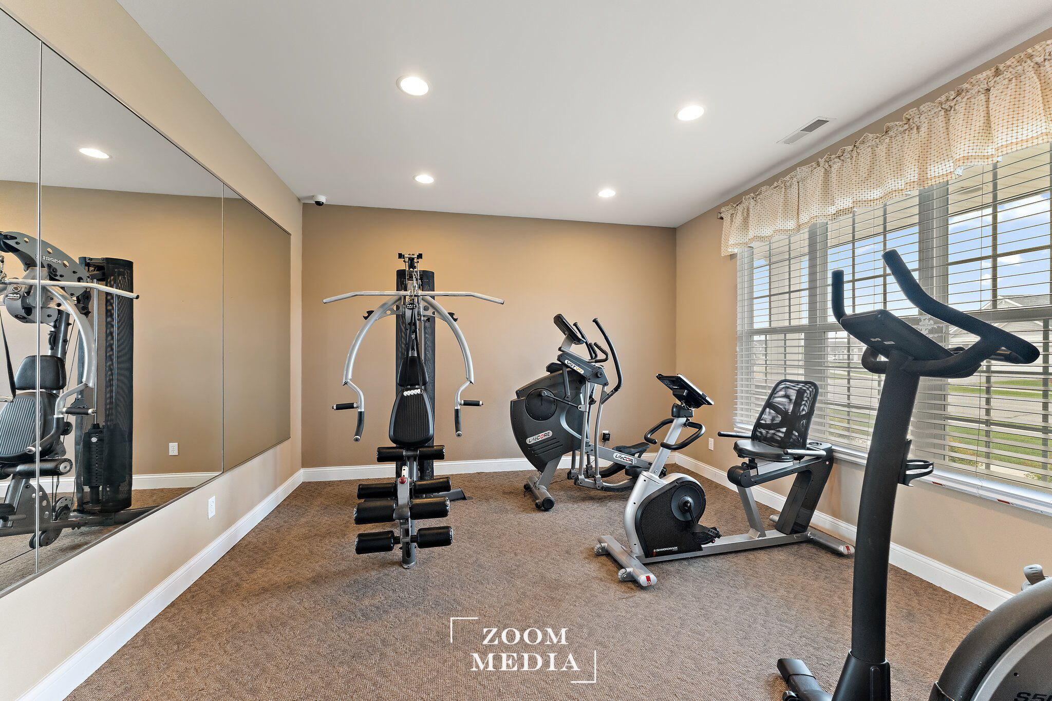 11405 Vermont Place Crown Point, IN 46307 - Photo 29 of 30 2048x1365