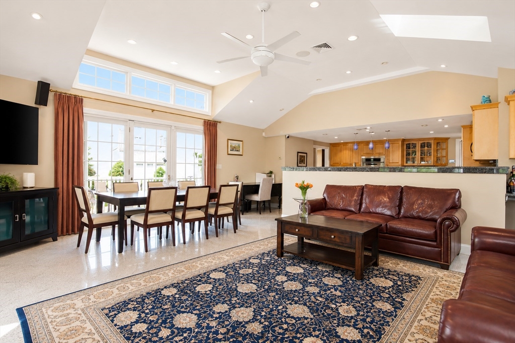 81 Brettwood Road Belmont, MA 02478 - Photo 4 of 31