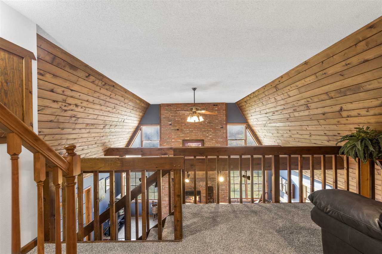 3098 Sandy Beach Road Northeast Swisher, IA 52338 - Photo 25 of 75 Gallery Image 25