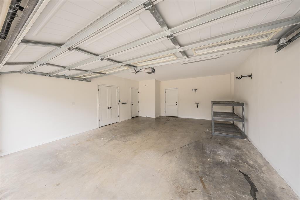 405 Dallas Street Rice, TX 75155 - Photo 40 of 40 a view of a room with white walls