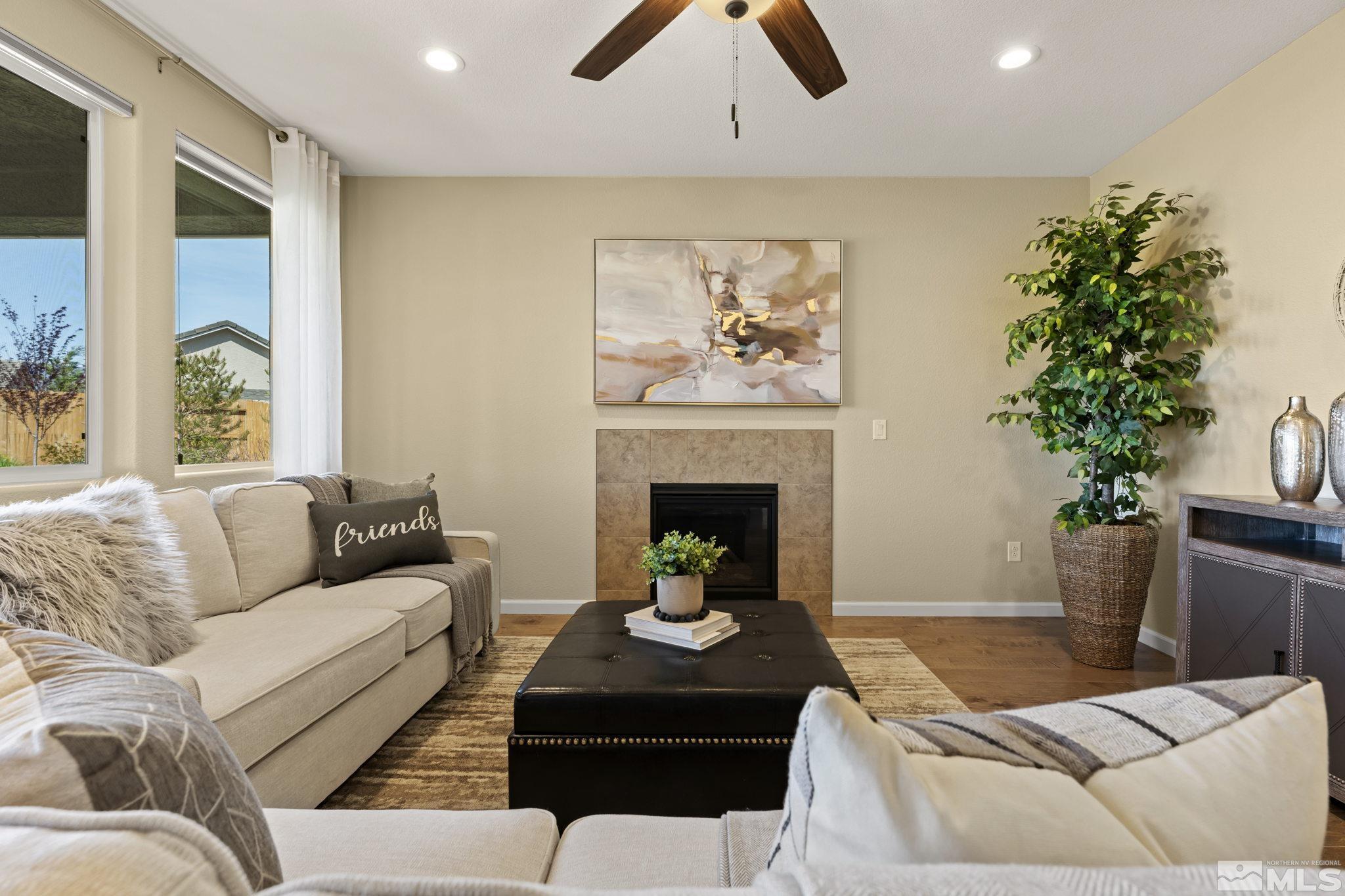 245 Gregorgio Ct. Reno, NV 89521 - Photo 5 of 40 Photo 5