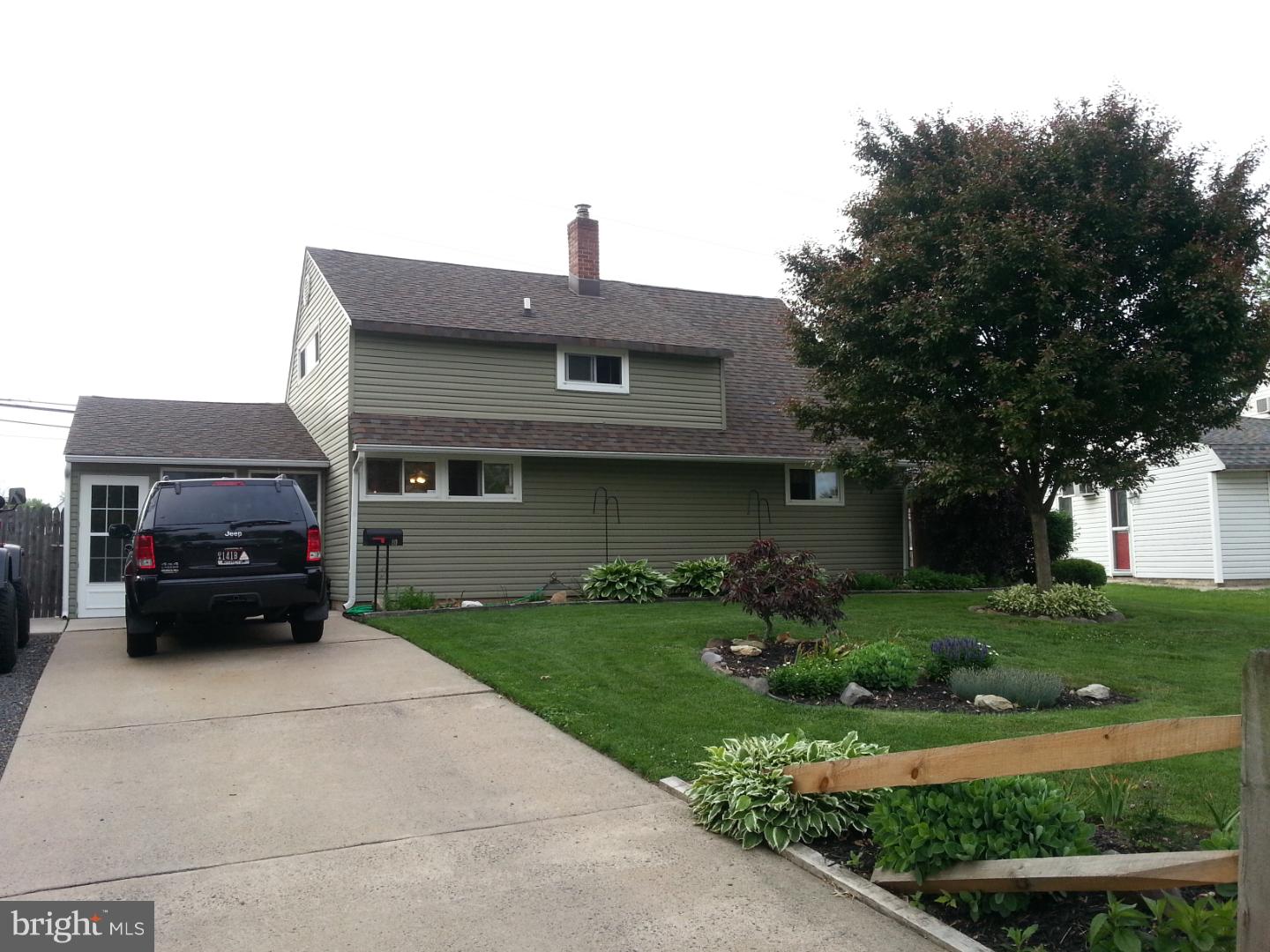 80 Ice Pond Road Levittown, PA 19057 - Photo 1 of 18 Exterior Front