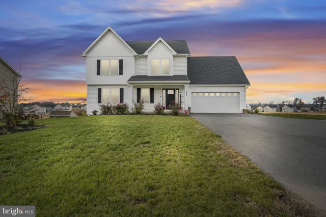 $460,000 | 902 Southwood Drive, Shippensburg, PA 17257