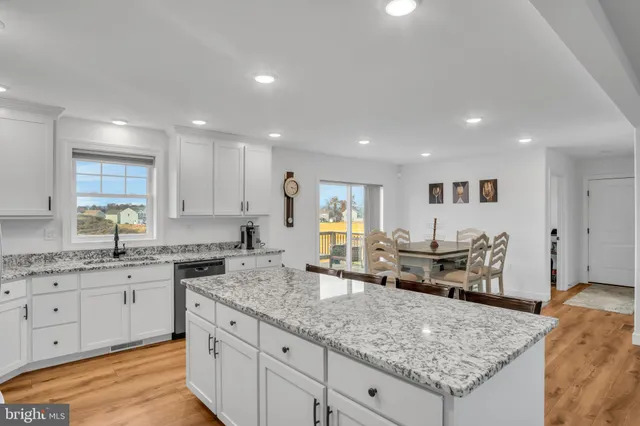 $460,000 | 902 Southwood Drive, Shippensburg, PA 17257