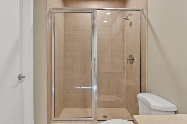 $4,250 | 550 Okeechobee Boulevard, Unit MPH07, West Palm Beach, FL 33401