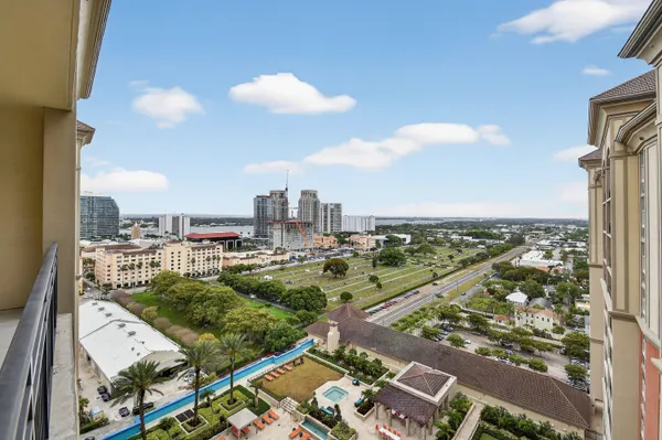 $4,250 | 550 Okeechobee Boulevard, Unit MPH07, West Palm Beach, FL 33401