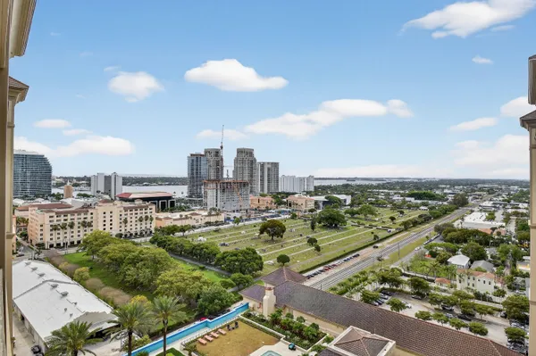 $4,250 | 550 Okeechobee Boulevard, Unit MPH07, West Palm Beach, FL 33401
